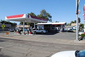 1st image of 482 E Cypress Ave