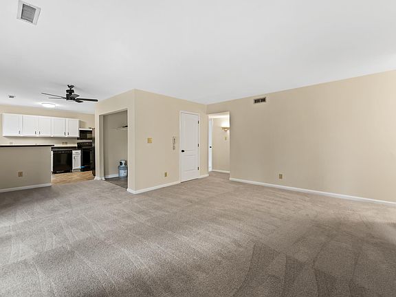 4th image of 1311 Villa Way Unit F