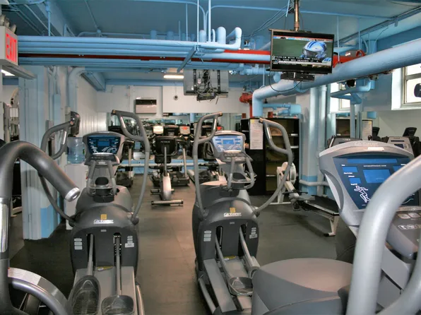 100 Lasalle Street image 20 of 25