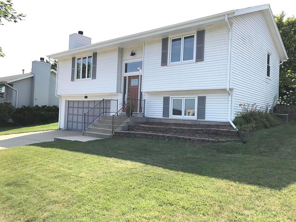 1st image of 432 N University Dr