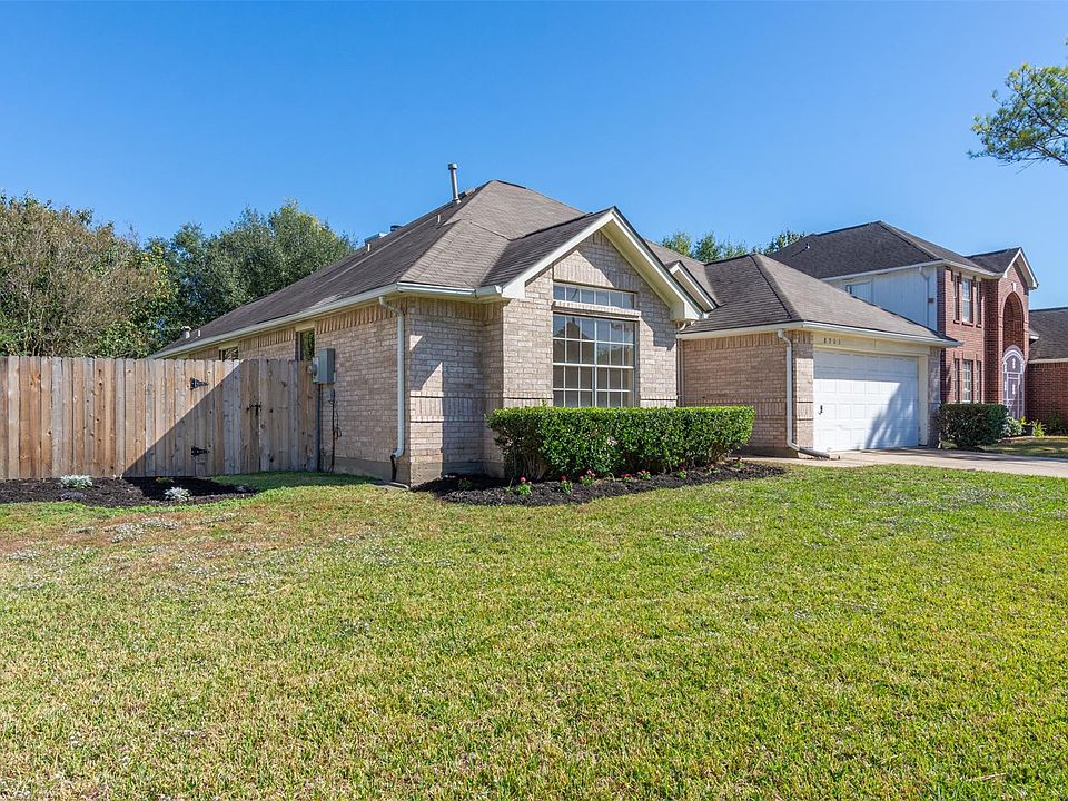 1st image of 8903 Diamond Lake Ln