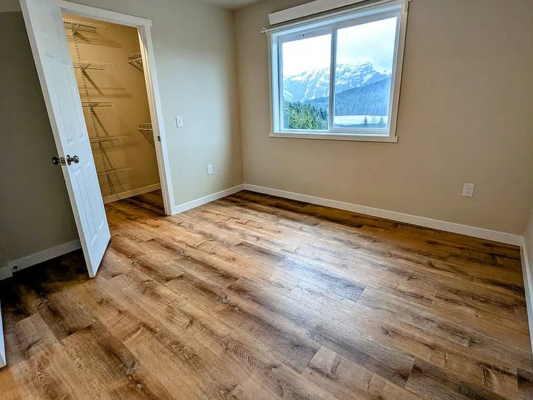 3736 Lee Ct — Photo 15