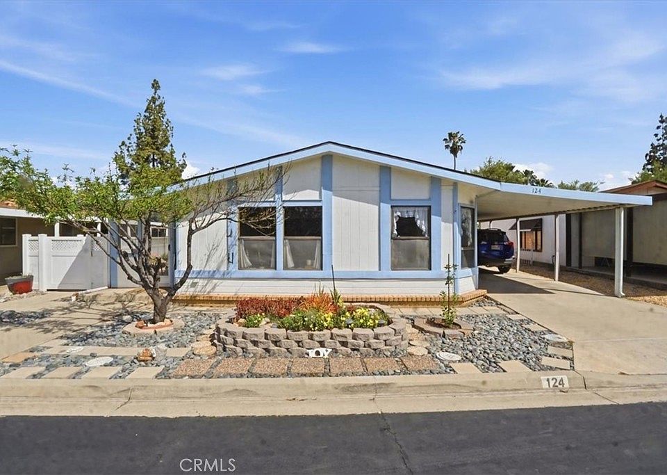 1st image of 13381 Magnolia Ave Space 124