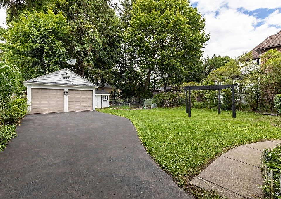 1015 Salt Springs Rd Syracuse NY Zillow