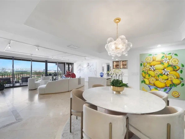 3 Grove Isle Dr #C1804, Miami, FL 33133