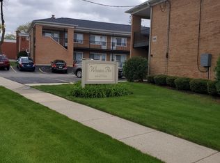 Wheaton Park Apartments, Wheaton, IL 60187