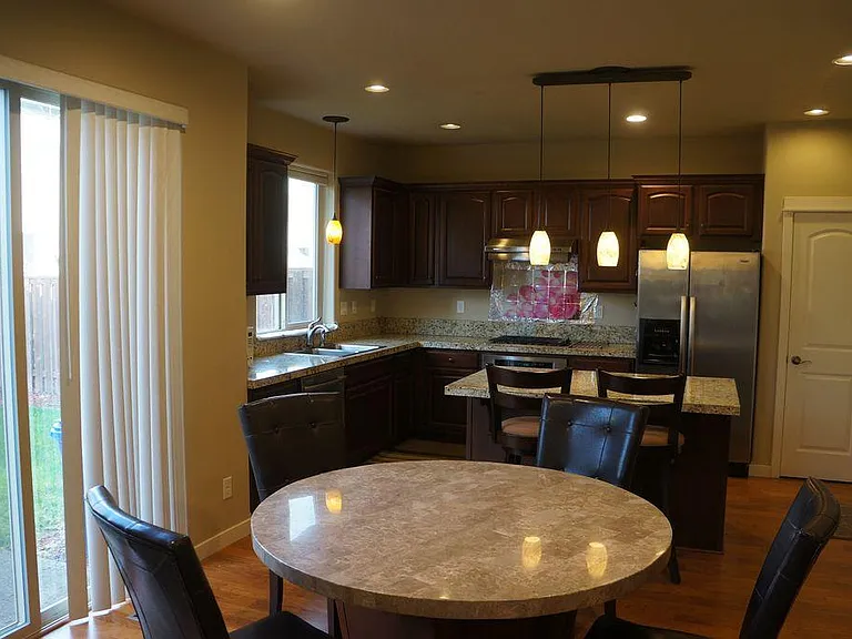 6435 NE Whitewood Dr — Photo 8