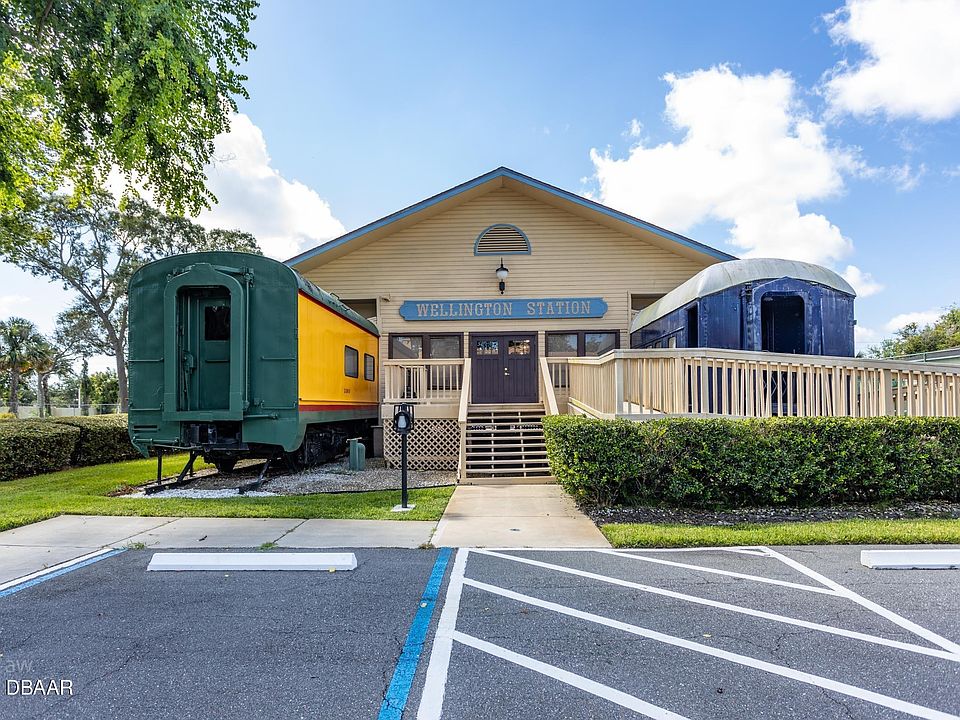WELLINGTON STATION CONDO RESIDENCES 679 Wellington Station Blvd