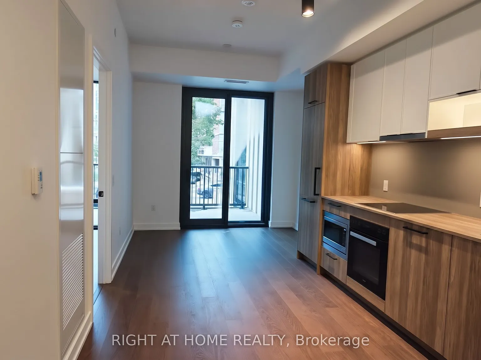 2 bed, $2,325 — Photo 3