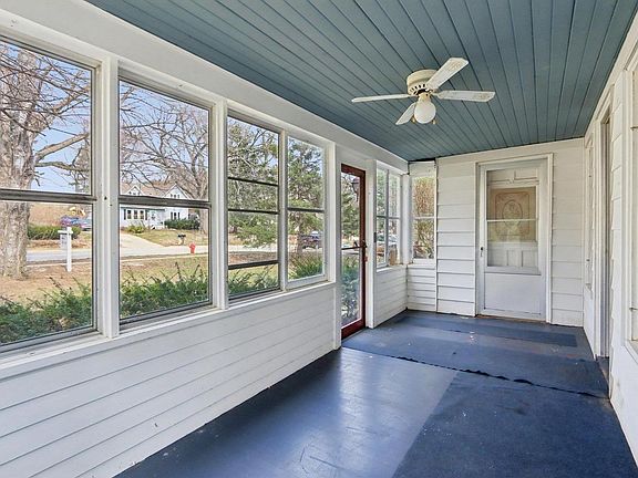 4th image of 146 TAYLOR Street