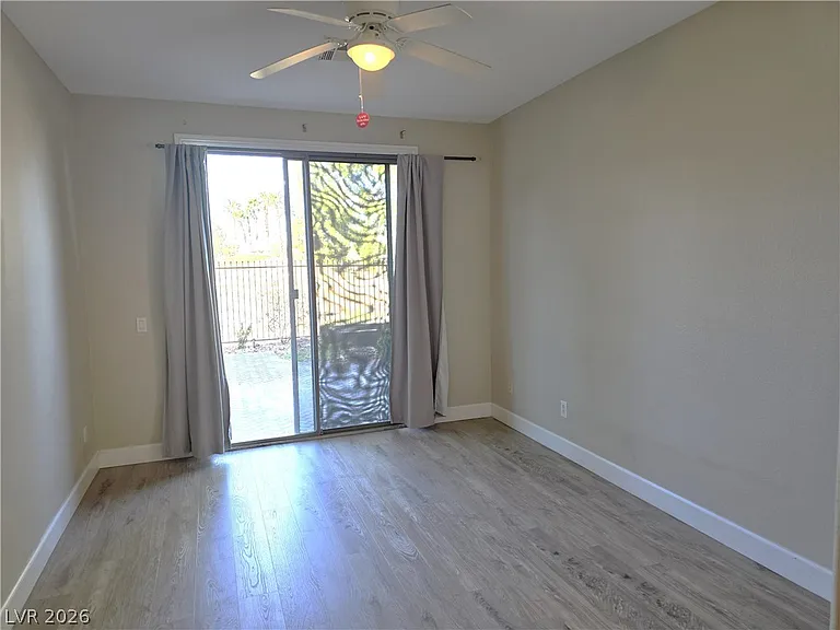 927 Via Canale Dr — Photo 17
