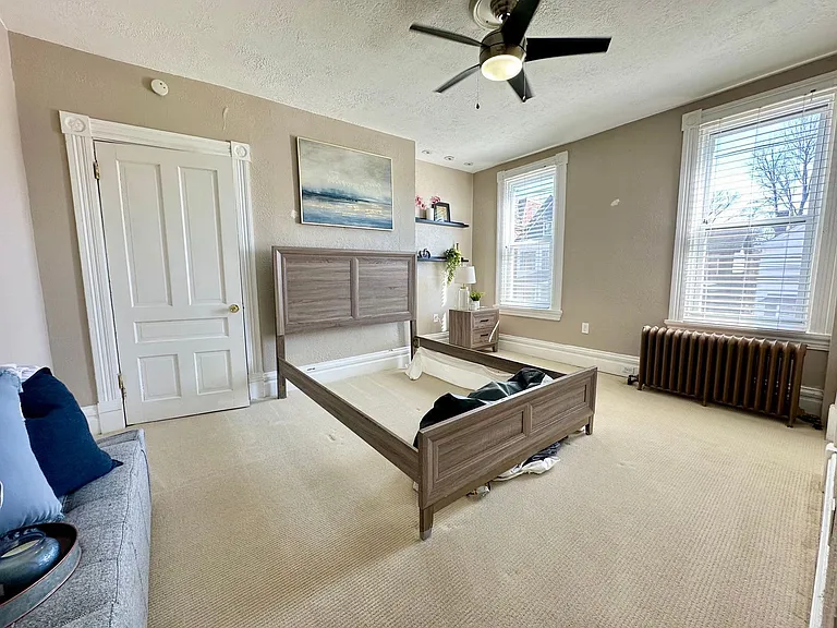 715 N Beatty St — Photo 9
