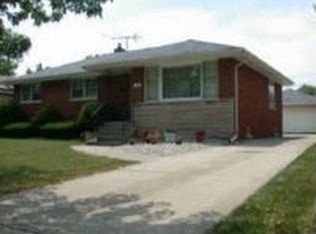 7916 Madison Ave, Munster, IN 46321