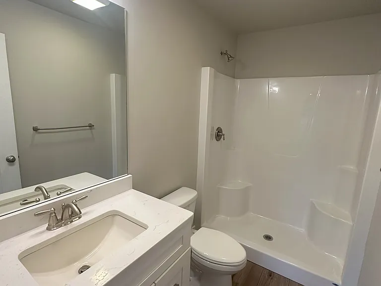 1626 Budd Ave — Photo 8