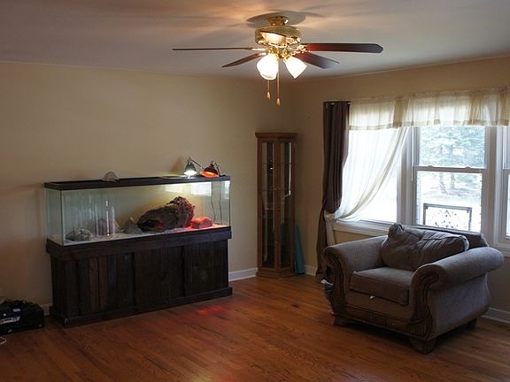 5th image of 113 Amboy Ln