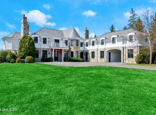 32 Meadowcroft Ln, Greenwich, CT 06830