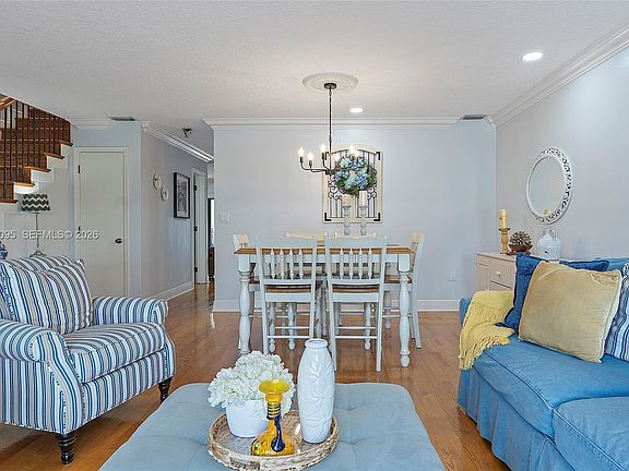5th image of 3814 NE 166th St #102