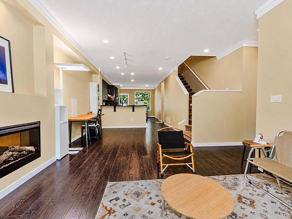 3rd image of 3009 156th St #55