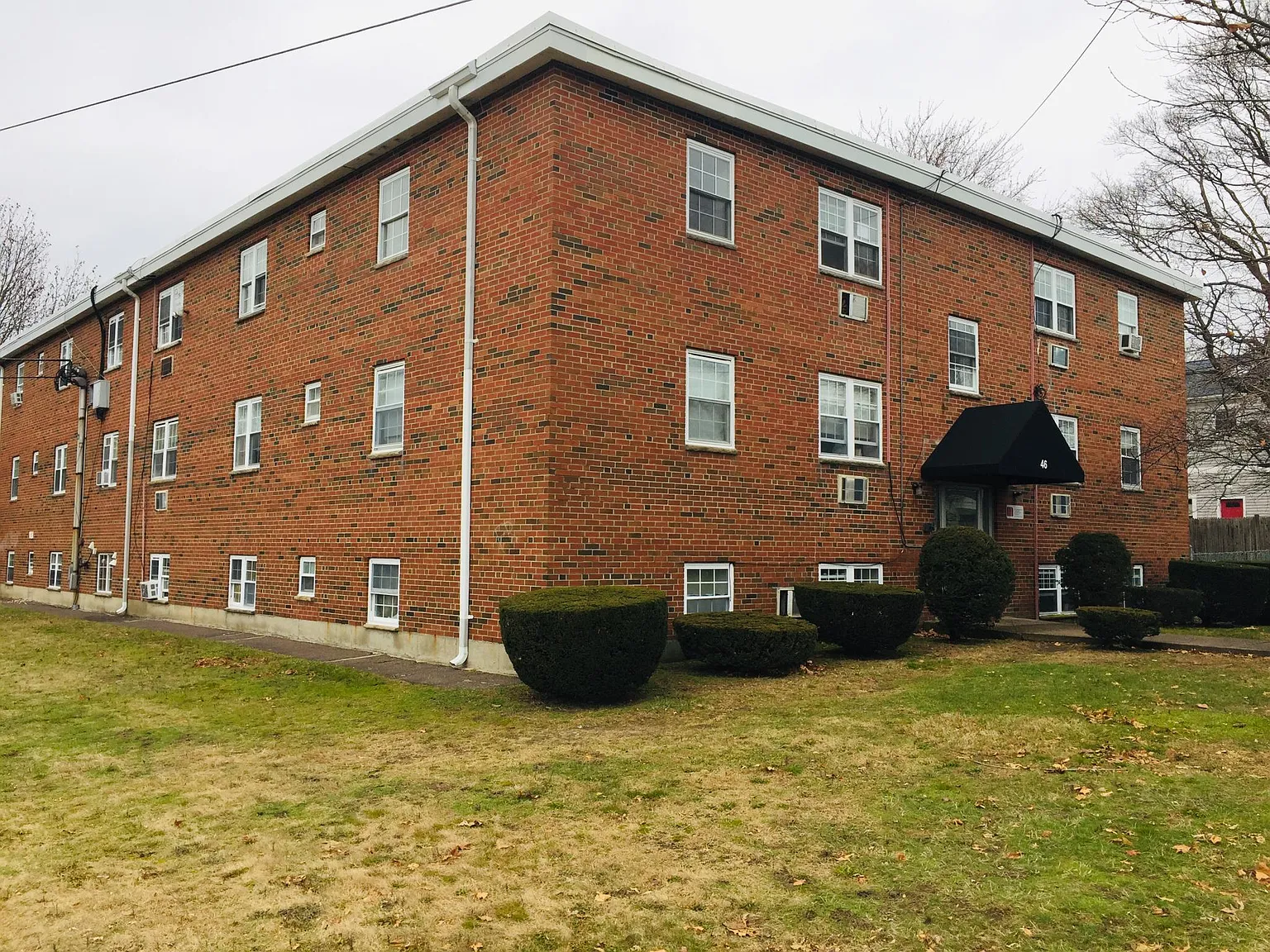 46 Cleverly Ct — Photo 3