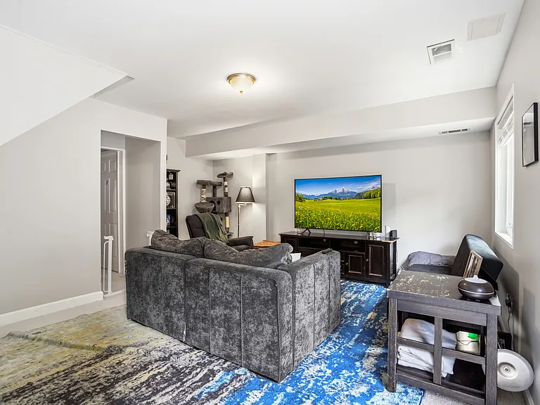 12131 Captiva Ct — Photo 13
