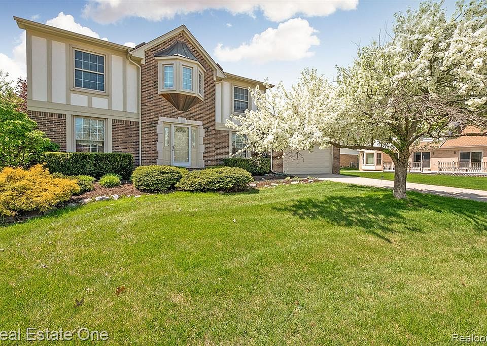 25553 Keenan Ct, Novi, MI 48375 Zillow