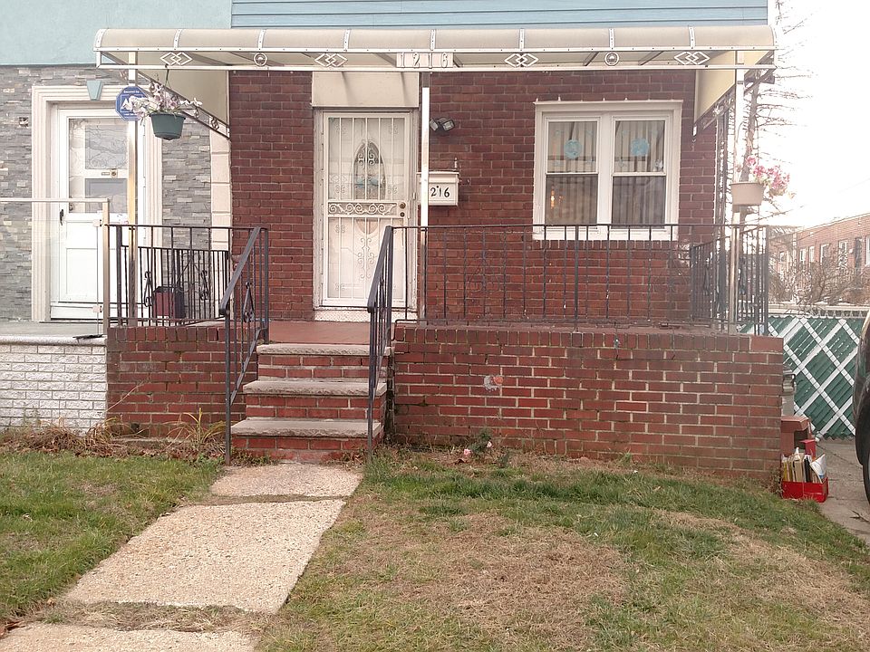 1st image of 1216 E 104th St