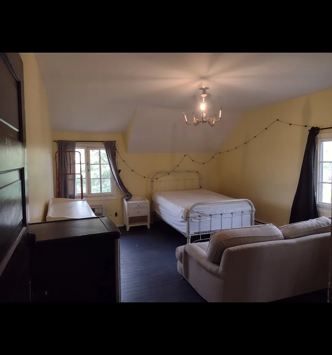 Studio, 120 sqft, $1,095 — Photo 1