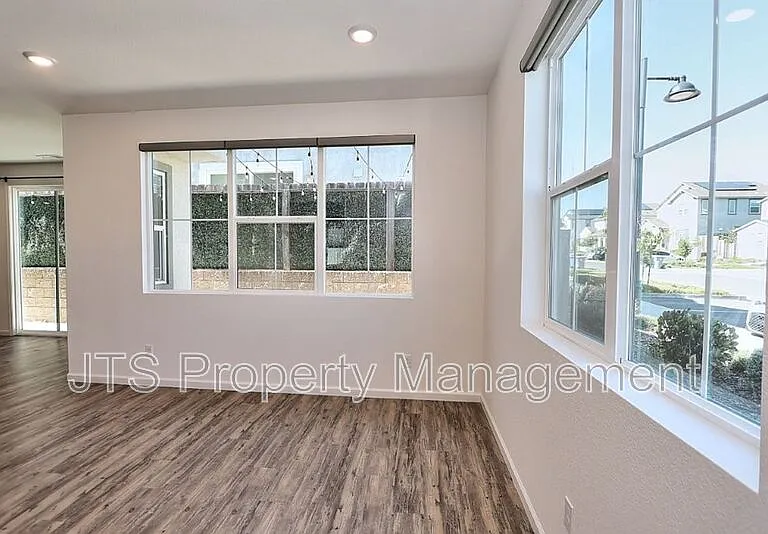 3217 Sunny Gate Ln — Photo 16