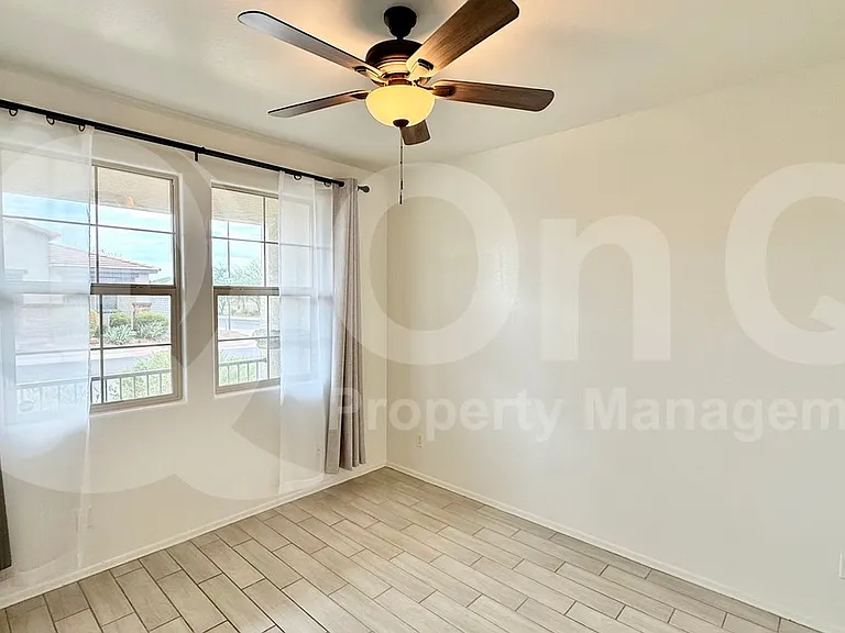 3403 W Pollack St — Photo 12