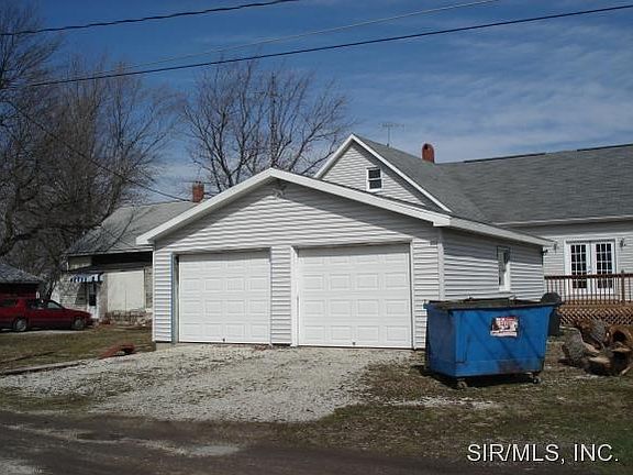 2 Car Detached Garage