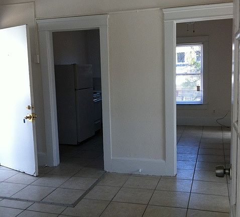 4th image of 21 S Hollywood Ave APT 5