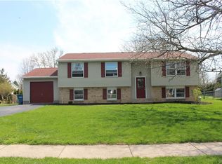 365 Laurie Ln, Grand Island, NY