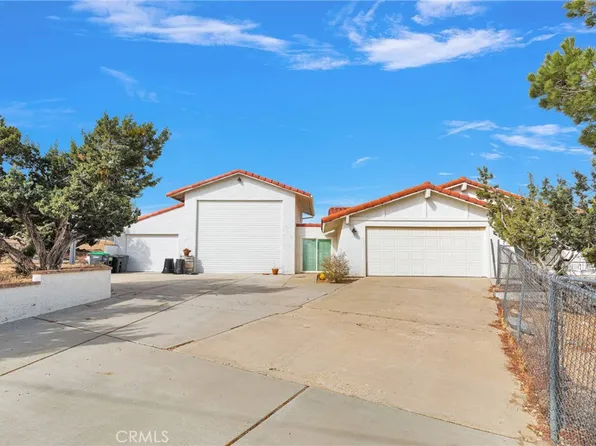 8770 Sky Line Dr, Pinon Hills, CA 92372
