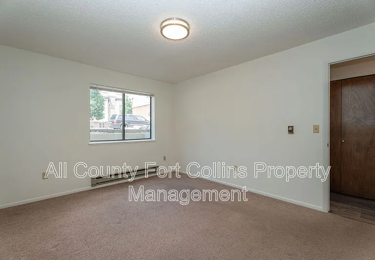 1209 W Plum St #A2 — Photo 12