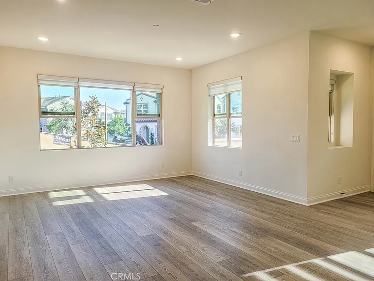 12328 Fruitwood Ln — Photo 2