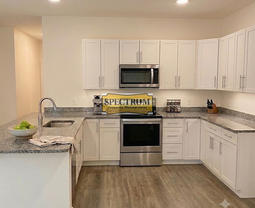 1st image of 56 Coburn St #2