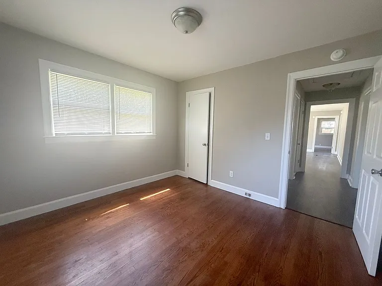 1335 Woodland Ave — Photo 17