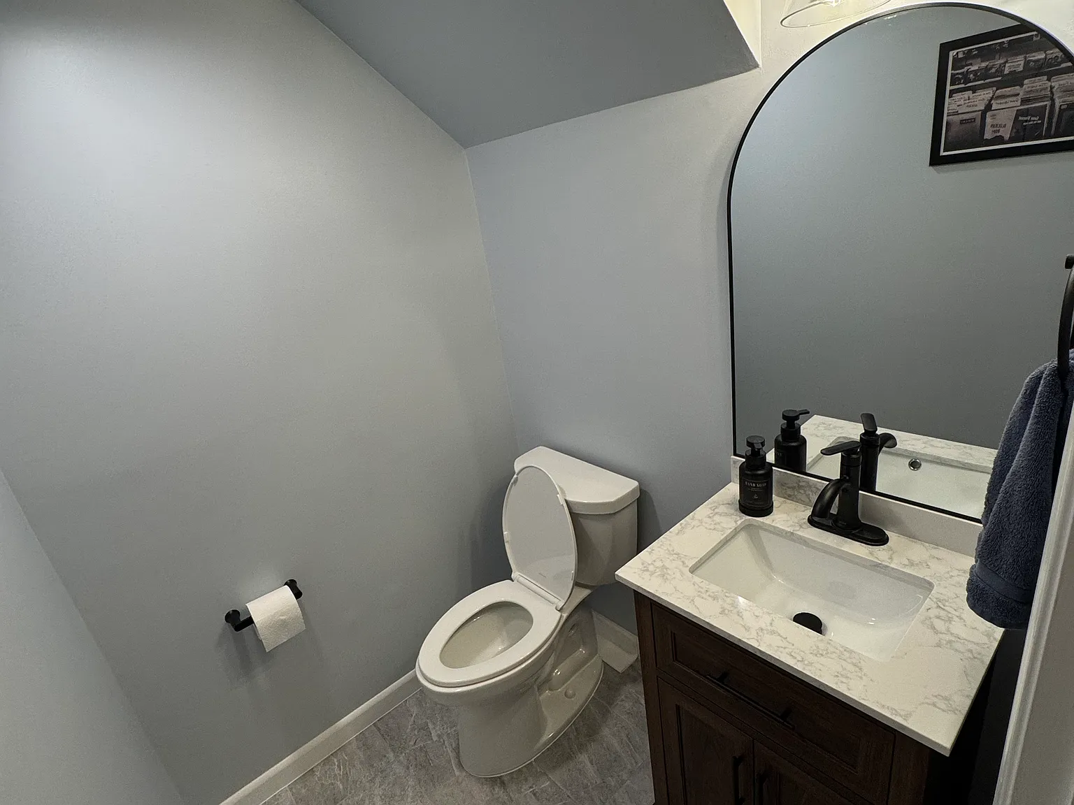 2 bed, 2.5 bath, 1244 sqft, $2,800 — Photo 4
