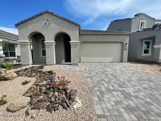 1st image of 2144 E Park View Ln