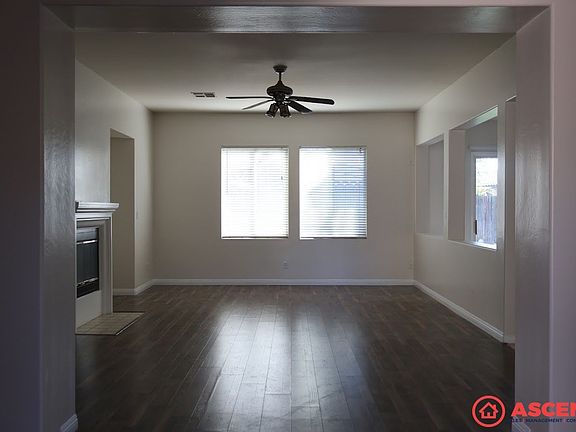 3rd image of 9309 Kingsmill Ln