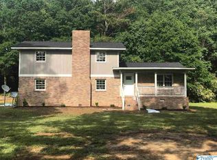 209 Spring Rd SE, Arab, AL 35016