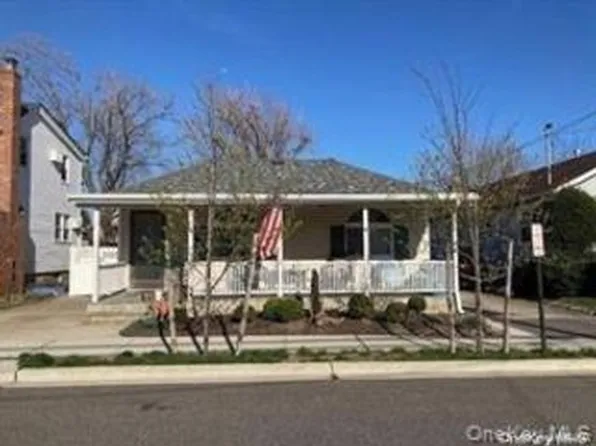 138 Eldorado St, Atlantic Beach, NY 11509
