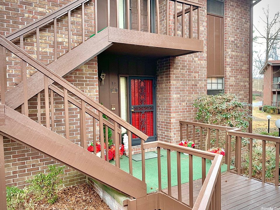 1st image of 2315 Lakeshore Dr