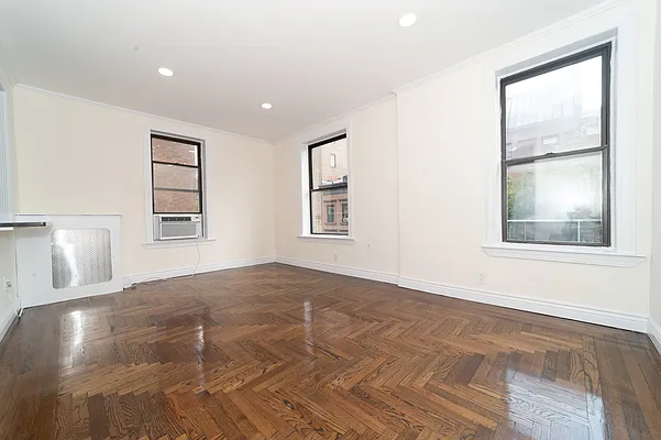 Rented by Corcoran | media 5