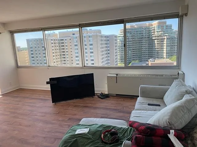 4515 Willard Ave #2217N — Photo 32