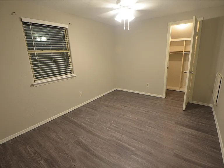 5307 Sweetwind Ln — Photo 14