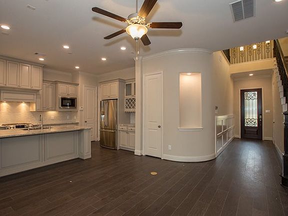 The Pinot Family Room