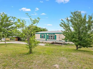 112 Aydelotte Ct, Rhome, TX 76078