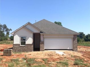 4408 Smokestack Rd, Guthrie, OK 73044