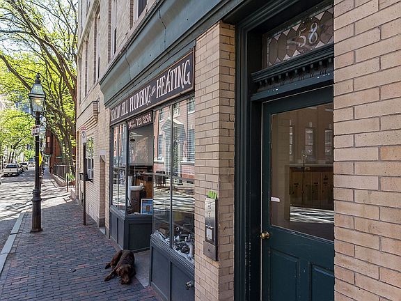 exterior_2